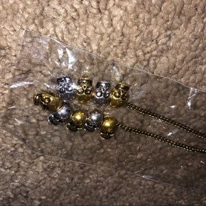 brandy melville skull necklace